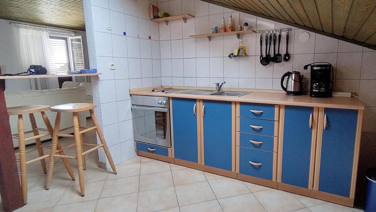Appartement House Elan à Kornić Extérieur photo